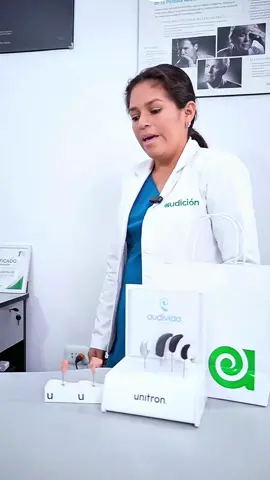 Porque escuchar a papá también es una forma de decirle te quiero. ✨  Este mes del padre, en Audivida te damos el 20% de descuento en el segundo audífono. Una oportunidad para regalarle bienestar auditivo y calidad de vida. 💙