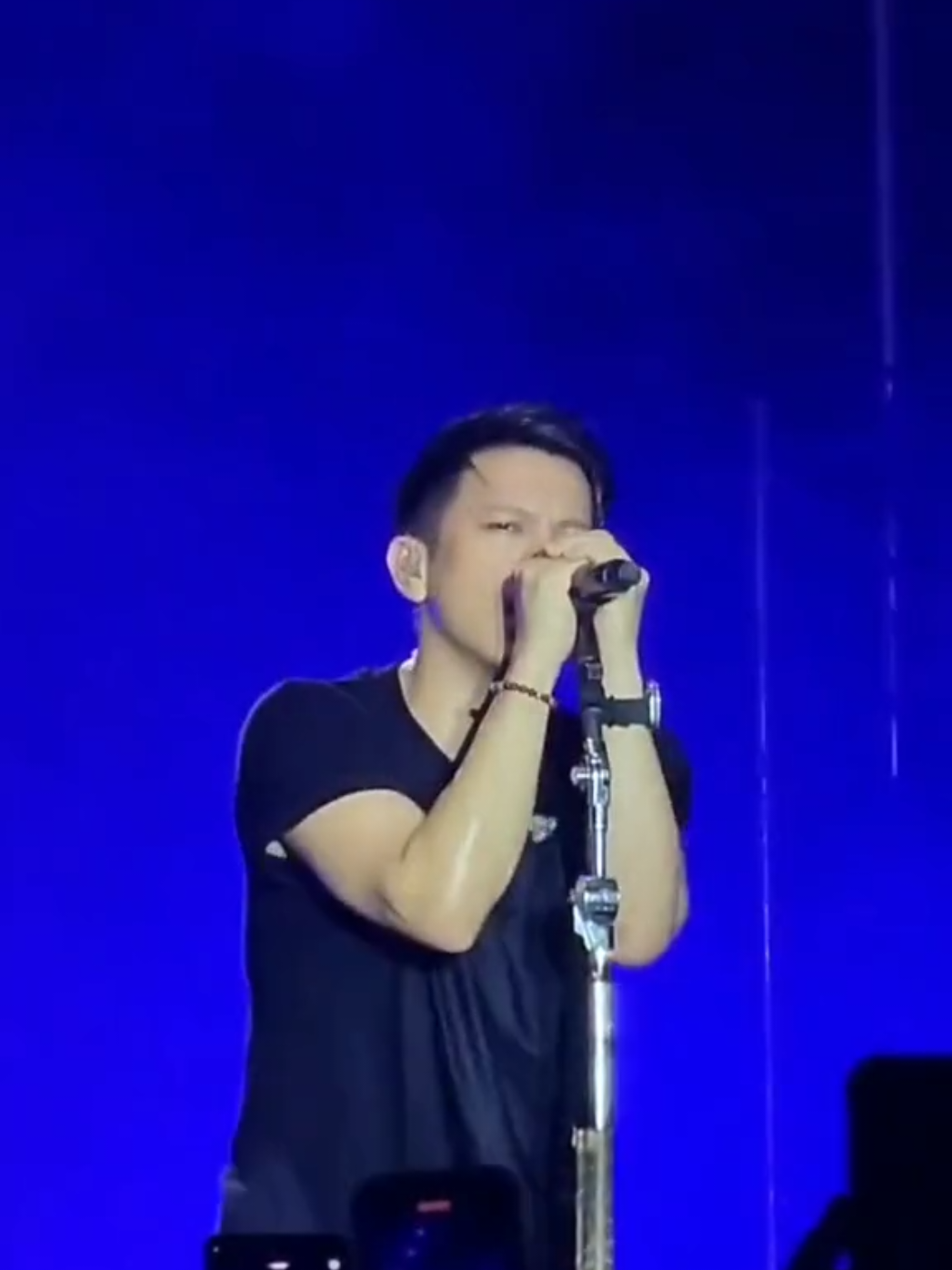 Hidup untukmu mati tampamu             #arielnoah #noahband 