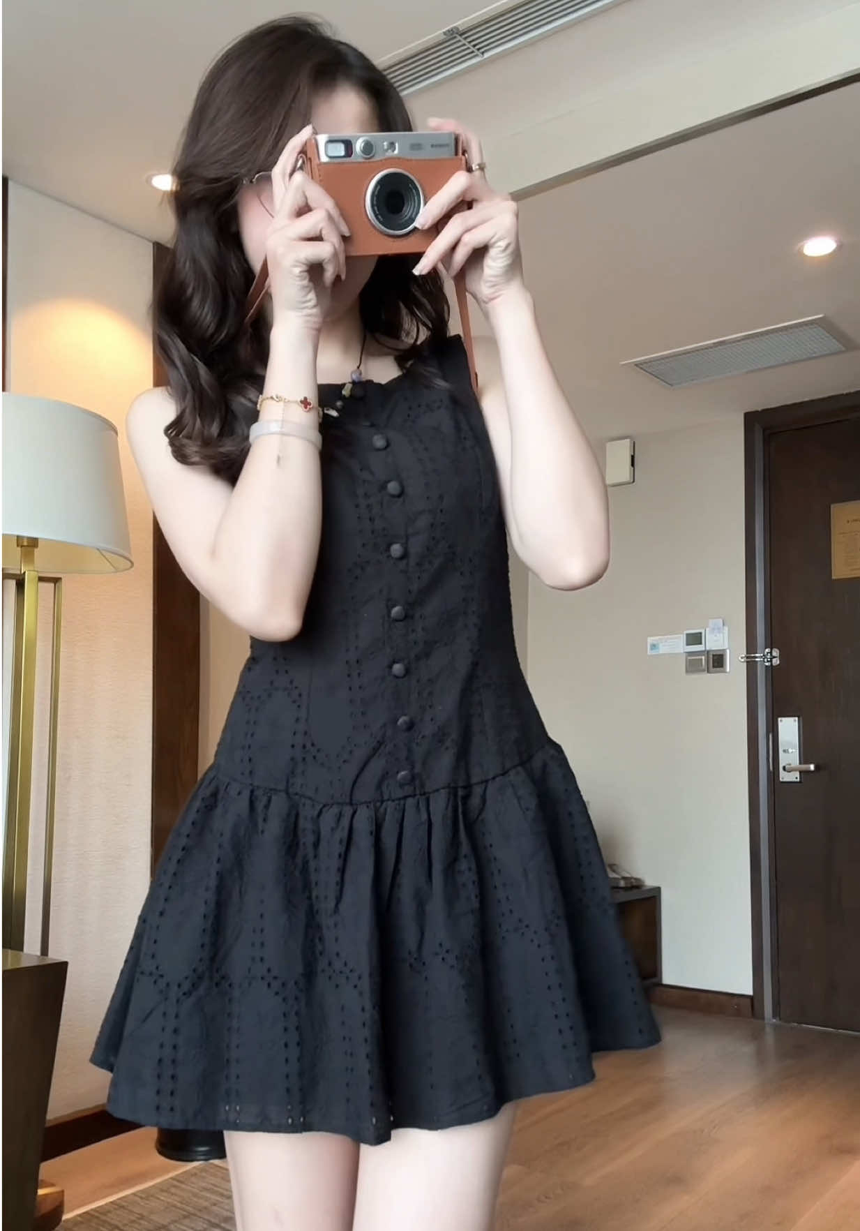 Em đầm này xinhhhhhhh toá 🥥😍🤎🫶🏻#shopping #xuhuongtiktok #babydoll #vayxinh 