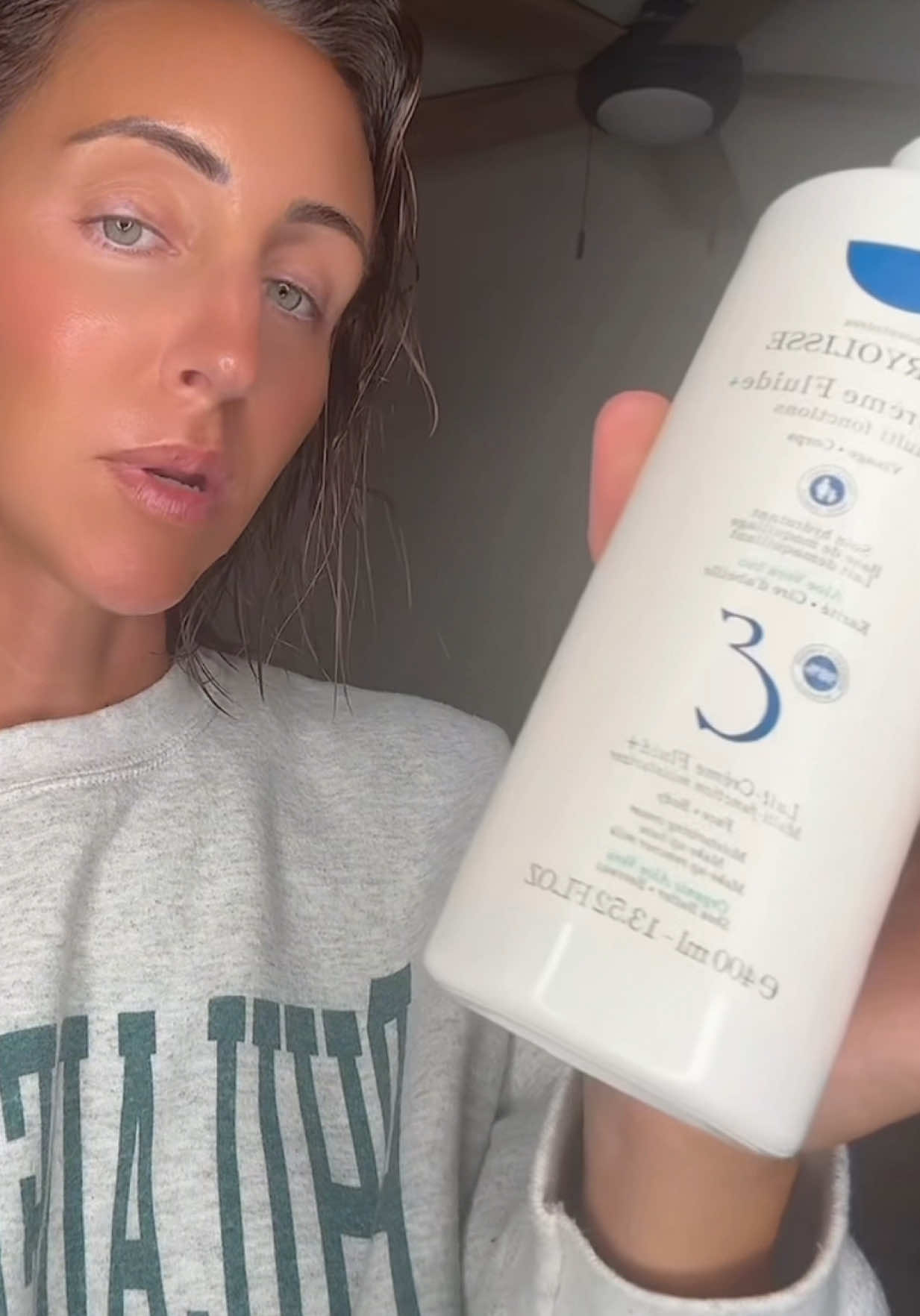 Replying to @Harli Hankins can’t do makeup without this prep + can’t do evening skincare routine without this step 🫰🏼  #embryolisse #embryolisselaitcream #moisturizercream #moisturizer #skincare #skintok #BeautyTok #grwm #skinprep #morningskincareroutine 