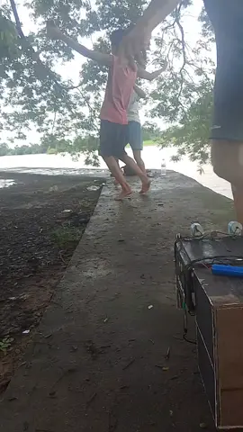 #ညိကိုများနှင်ဖြုတ်ပီ#အပန်းမကြီးရင်❤ပေးနိုင်ပါတယ်