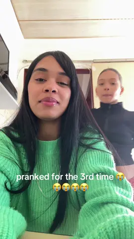 Love this sound 😭😭😭#trend #makethisviral #pranksvideos 