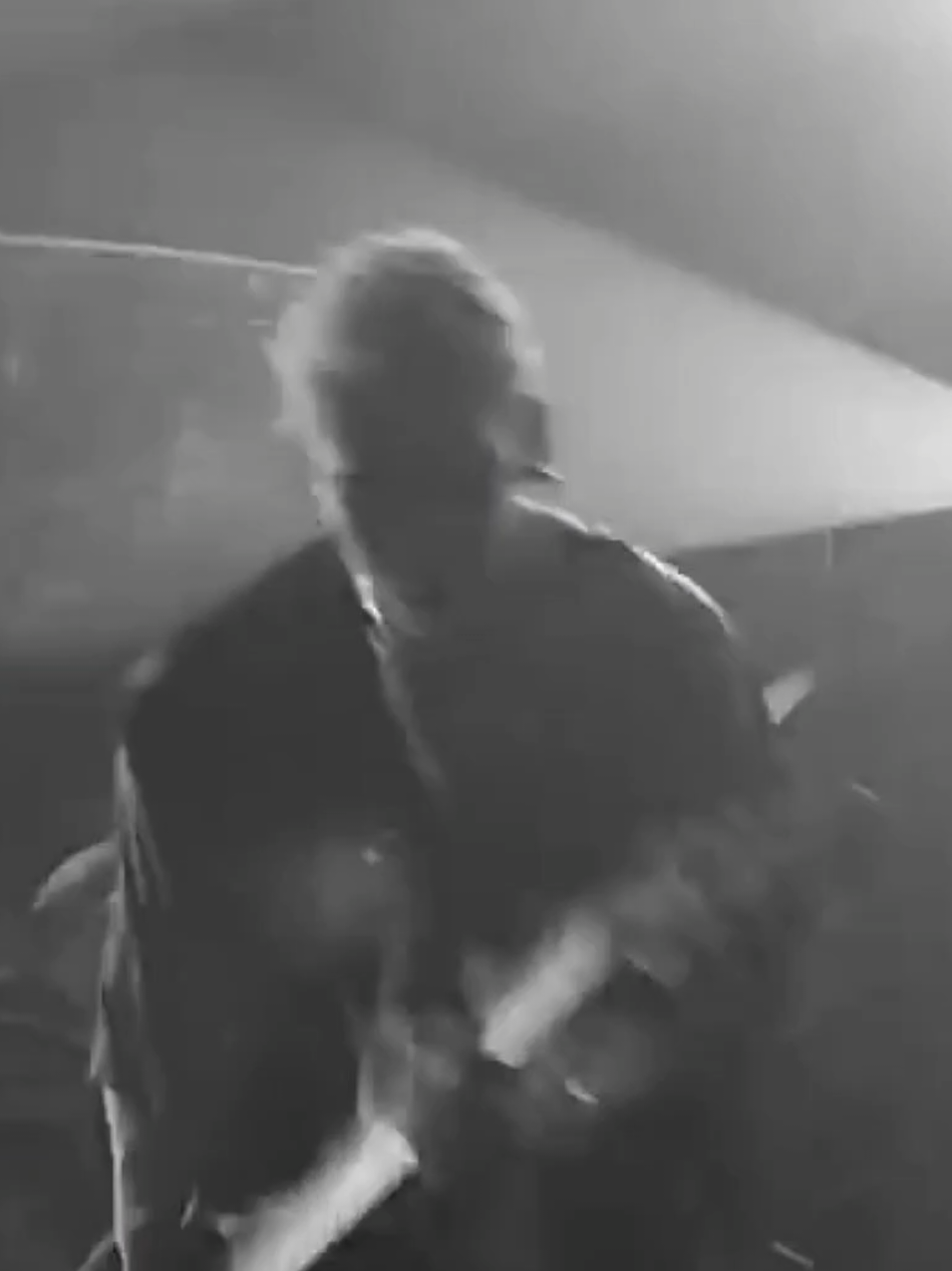 #titas #rock #raimundos #cbjr #gnr #misfits #legiaourbana #irmaodojorel #teenager #fyy #pitty #sepultura #historietas #cinemanacional #alexandre #mamonasasasinas #slash #cassiaeller #rocknacional #paravoce 