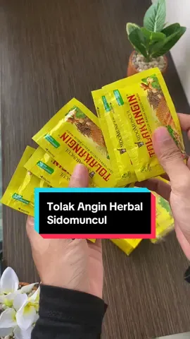 Tilak Angin Herbal Sidomuncuk 1 Box 12 sachet. #tolakangin #tolakanginsidomuncul #tolakanginherbal #cuantanpabatas #30harireviewproduk #satukontentiaphari 