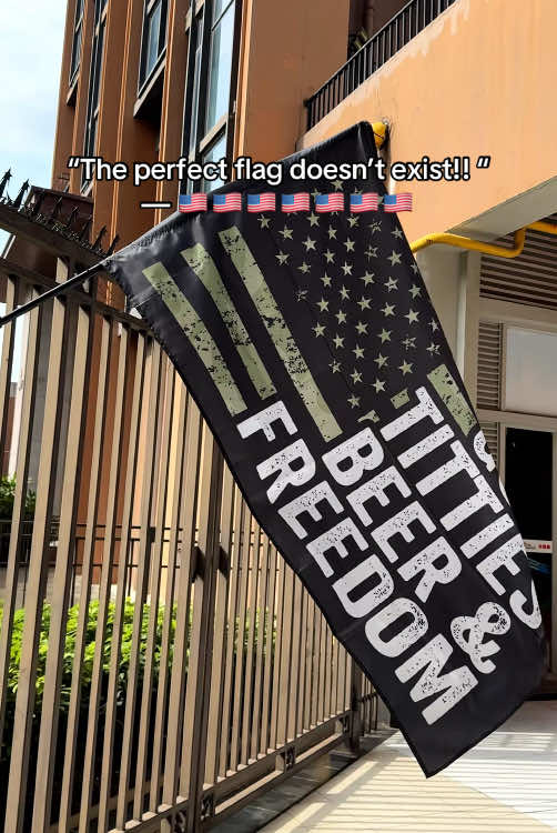 American Flag Pattern Garden us!!!! #americanflag  #tiktokshopsummerturnup   #TikTokShopMemorialDay   #spotlightfinds   #TikTokMadeMeBuyIt   #spotlighthome  #globalpick #SummerSale #DealsforYouDays  #lovemyhome 