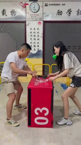 #tete79981 #funny #fyp #funnyvideos😂 #viral #funnytiktok #funnychina #gamefunny #trending 