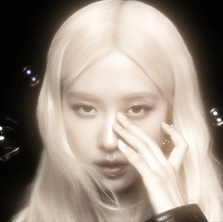 (Nguồn ảnh : Pinterest) || Share ảnh của Rosé cho bạn nào cần✨ #rosé #fyp #vannie🥀💞 #fypシ゚viral #vannie💞🥀 #viral #rosé 