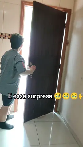 Ele sempre sendo surpreendido pelo melhor pai do mundo!!!! 🙌🥹🥹🥹🥹🚲🚲🚲🚲 #feliz #amor #grastidao stidao #fe #surpresa #momento #brasil #familia #inverno #filho #assunto 