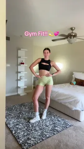 Saturday morning workout🥰💞 #gymfit #OOTD #GymLife 