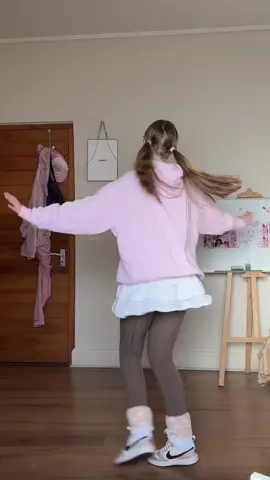I love how pink, brown and white look together #OOTD #pastel 