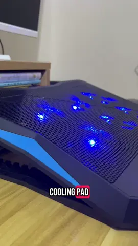 If your laptop’s been heating up fast, this laptop cooling pad helps a lot! Simple, useful, and totally worth it. #laptopcoolingpad #coolingpad #laptoptips #laptopaccessories #wfhsetup #desksetup #tiktokfindsph