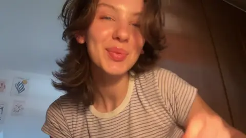 my easy natural makeup routine🪷🫧 lips & cheeks @rhode skin  highlighter @KIKO Milano mist @Charlotte Tilbury 