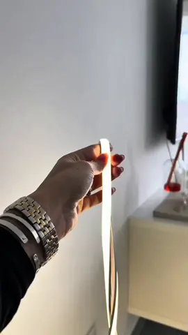 Dê uma olhada em Fita de LED Mangueira Neon 5 Metros IP65 Flexível Com ou Sem Fonte | 8 Cores por R$15,99 - R$29,99. Compre na Shopee agora.Nos story do Facebook e stagran por 24 horas e nos destaques do stagran em casa link do stagran na Bio tiktok 