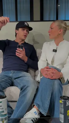 Bästa skorna för tjejer! +4000 varor finns på sicurofashion.con just nu #fy #sicurofashion #moncler #goldengoose #women 