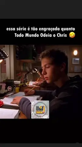 Esse série é tão engraçada quanto Todo Mundo Odeia o Cris 😂 - Nome : Malcolm - Gênero: humor/ Sitcom ‧ 7 temporadas - Onde assistir: Link na Bio 📍   🎥 : Um garoto gênio precisa lidar com seus três irmãos, bem como com seus pais excêntricos. #serie #humor #streming #filmeseséries #explorer 