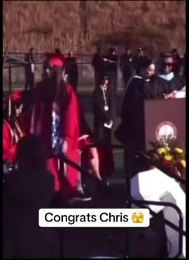 Alvarenga 🤦🏻‍♂️ Congrats Chris 🫣!!! #tiktok #graduation #graduacion #parati #funny 