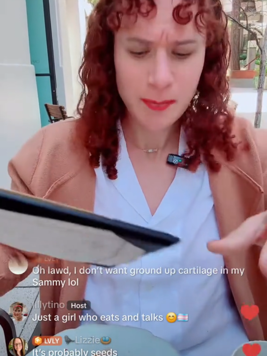 l I came across lily's live for the first time and it was ironic that they were sending back food. does that happen every time they eat out? #lilytino #messy 