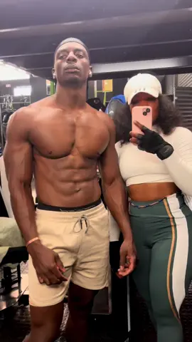 #vir#fypp #muscle##namibiantiktoker🇳🇦 #mtcfashionwindhoekfashionweek @Luis Munana #GoldenBoy#africa#goals#gym#