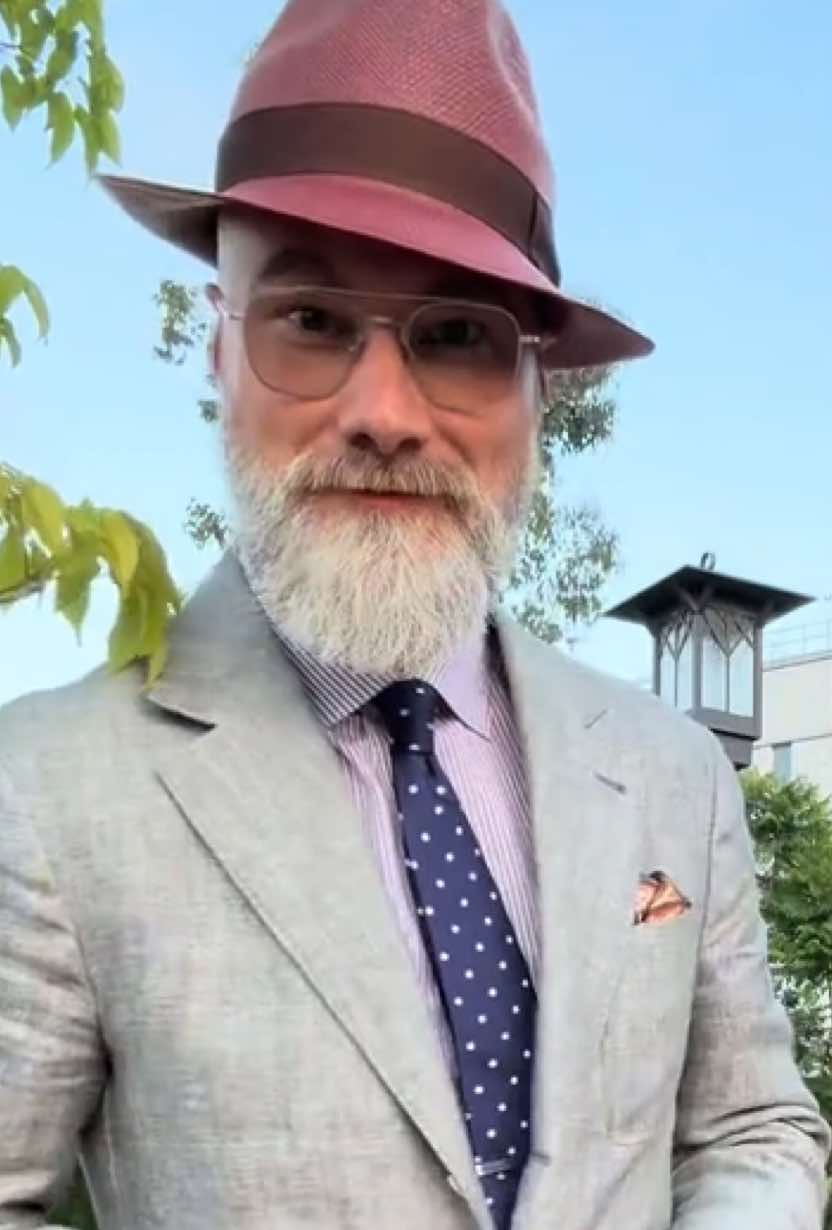 @Brunello Cucinelli @Jaeger-LeCoultre @Valentino @Pini Parma @THOM BROWNE #mensstyle #grandpafashion #fashiontiktok #grandpacore #italiangrandpafashion #vintagestyle #mensstyle #classicmenstyle #OOTD #FITCHECK #MarcolianiMilano #italianclothing