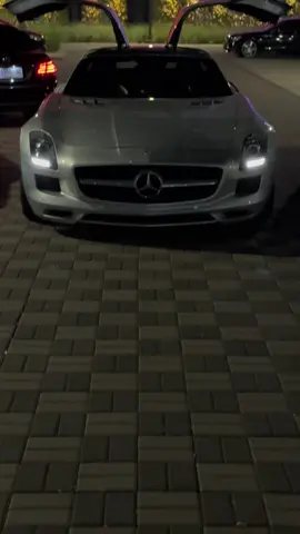 Best mercedes Repost #mercedes #sls 