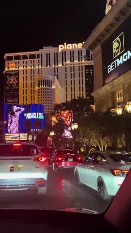 Laag ta😘🥰 #vacationmode  #vegas #foryoupage❤️❤️fypシ゚viraltiktokf 