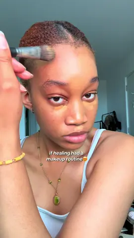 i don’t always wear makeup often maybe because i never realized how fun it was and freeing but now i do and i love it here✨ #makeuptherapy #makeup #creatorsearchinsights 