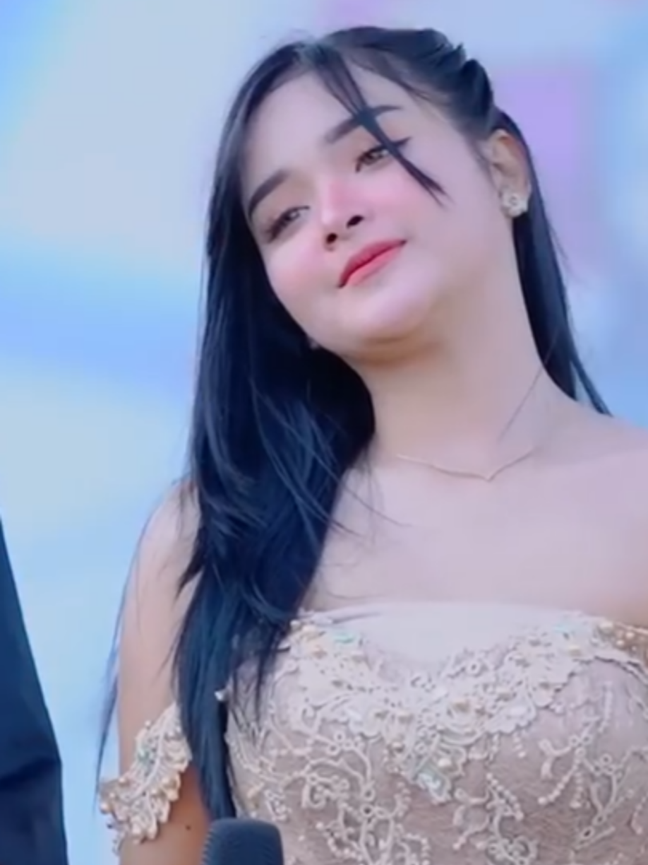 dawai asmara #lailaayuloversindonesia ##fyp #lailaayu #indonesia #ndhukayu #@ndhukayu 