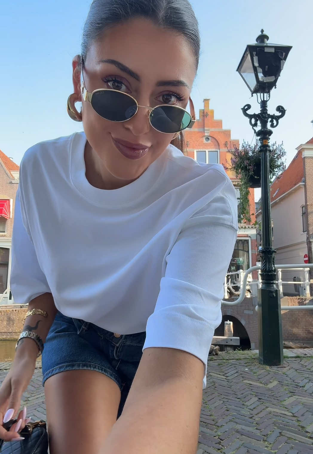 Fave Zara Mom Short  Code : 7223/027/407      #Summer #outfitinspo #outfit #outfitinspiration #zara #zaraoutfit #fyp #foryouu #viralvideos #shorts #vibes #denim 