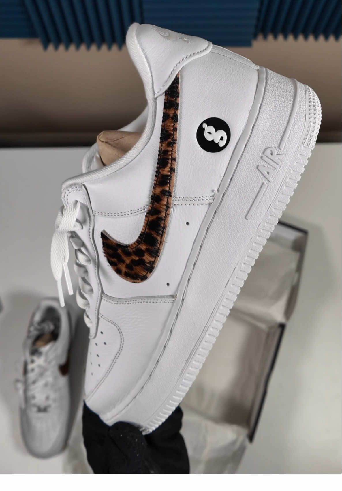 Supreme good enough airforce 1 collab . #af1 #supremeaf1 #goodenough #sneakers 