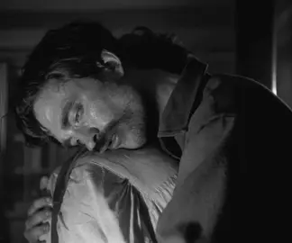 günün bu şarkı gibi hissettirince 🤕😔 #thelighthouse #relatable #fyp  #miss 