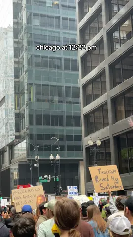 no kings protest in chicago rn #chicago 🖤