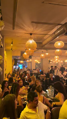 ⚡️Yeni Nesil Meyhane 😎  💃Haftanın 7 Günü  🎧19:30 - 01:30  saatleri arası eğlence  📍İstanbul / Bakırköy  #meyhane #yeninesil #istanbul #rakı #eğlence  #dans #müzik #rakıbalık #fasıl 