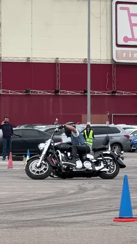#motogymkhana #Мотоджимхана #competition #ukraine🇺🇦 #kyiv #chopper 