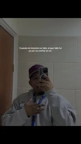 Vivo en una movie no lo entenderían jajaja 🤎