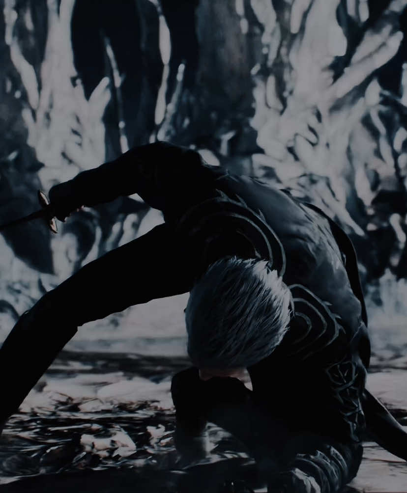 #VERGIL he returned… to himself || #foryou #fyp #viral #foryoupage #dmc5 #dmc #dmc5vergil #vergilsparda #vergiledit #vergilspardaedit #devilmaycry #devilmaycry5 #devilmaycryedit #devilmaycry5edit 