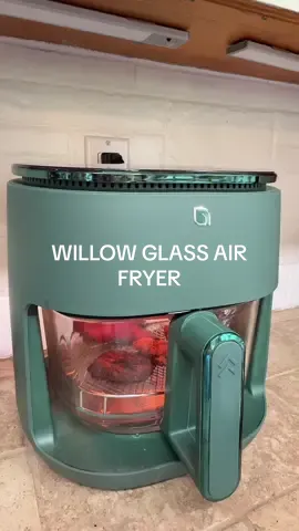 Cooking with @Cookwithwillow’s emerald green glass air fryer, is IT.  #glassairfryer #airfryer #airfryertiktok #aestheticairfryer #reheatingfood  #tiktokshopcreatorpicks #dealsforyoudays 