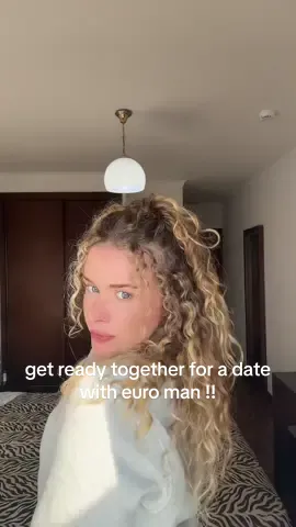 we’re calling him euro man !! 🤭 #euroman #europe #eurosummer #datingineurope #portugal #travel #traveltiktok #aesthetic #dating #fyp #backpacking #backpackingeurope #hotgirlwalk #freepeople #summerdress #grwm #grwmroutine #grwmfordate #date #datenight #hinge #summervibes #curlyhair #curly #curlyhairroutine #curlyhaitstyles 