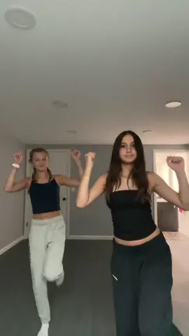 💸💸 #fyp #viral #trend #blowthisup #dance