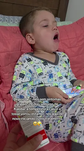 A mãe realmente não tem 1 minuto de paz, alguém para esse inverno já 🥹 #maternidade #filhos #vaiprofycaramba 