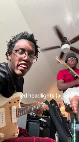 gonna milk this song forever  #music #guitar #guitartok #emo #grunge #grungeaesthetic #2000sthrowback #90sthrowback #jazzmaster #jmascis #grungegaze #midwestemo #deftones #shoegaze #savingthemcinci 
