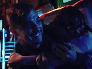 do you think i'm weird? • #dinnerinamerica #dinnerinamericafilm #movie #edit #kylegallner #emilyskeggs #fyyy