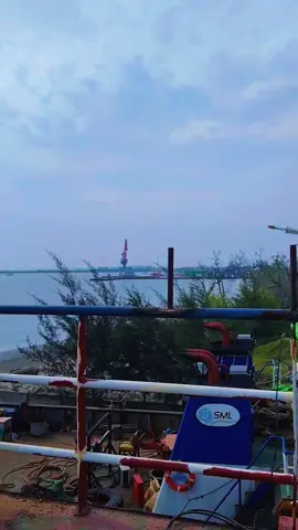 kita disini