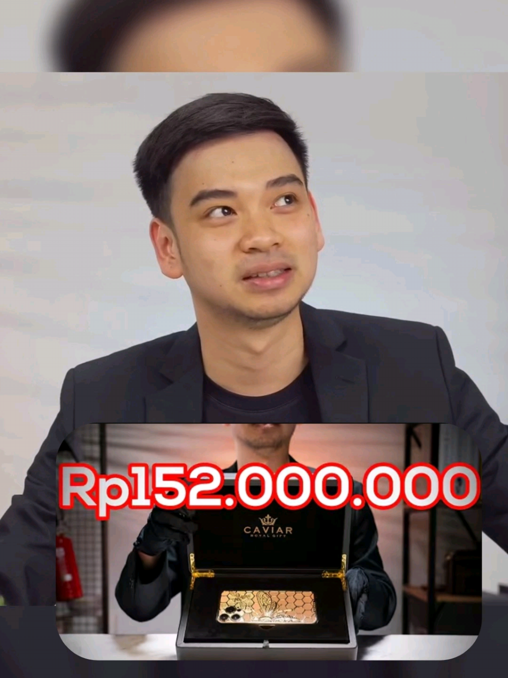 Dipegang dikira batangan, dipakai sayang. CAVIAR IPhone 13 Pro Max Edisi Honey Bee, emas 24 karat cuy dan cuman 100 batang di dunia | Sc YT: @GadgetIn  #HpEmas #Iphone #Iphone13ProMax #CAVIAR #IphonexCAVIAR #Gadget #emas #emas24karat #GadgetReview #GadgetInReview #HpTermahal #Caviarlphone13ProMaxEdisiHoneyBee #GadgetIn 