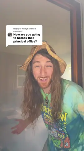 Replying to @harrybanana if we were still in school I’d do it tho.. lost my school bus and a hurricane just moved into a new house and I’m setting up my streaming room join the live if you wanna come hang out with us