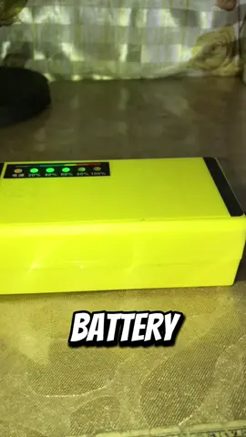 #batterycharger #12vbatterycharger #batterychargermotor #fyp 