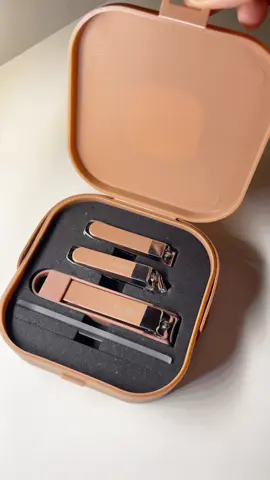 Manicure nail care set tools #nails #manicure #manicureset #nailcutter 