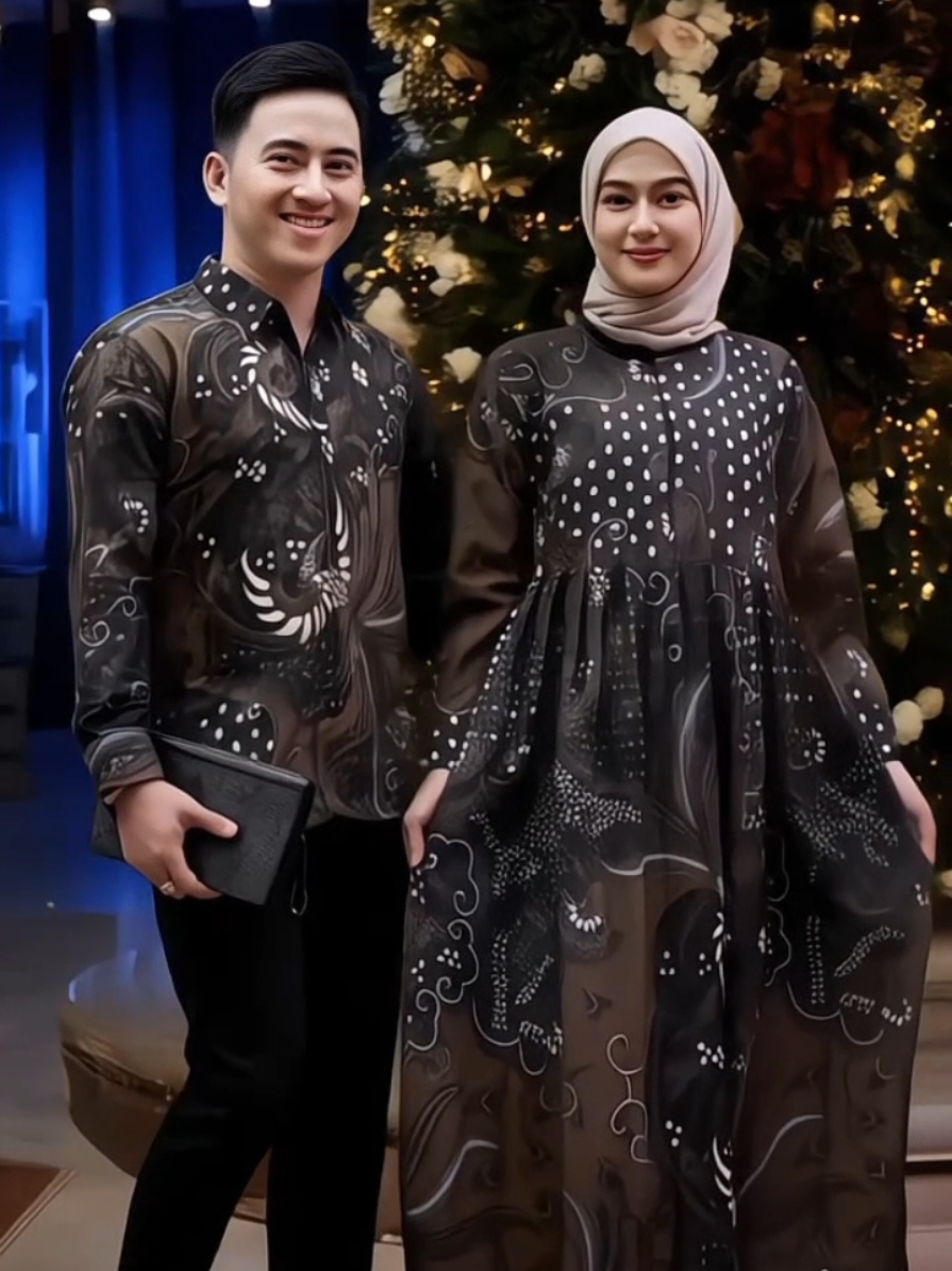 BAJU Couple Batik Kemeja Pria Lengan Panjang Dan Gamis WaNita Syari Muslimah Pasangan Sarimbit Dress Kondangan Pesta #bajucouple  #batikcouple  #batikcouplemodern  #batikcouplepasangan  #batikcouplekeluarga #kemejabatik #kemejabatikpria #kemejabatiklenganpanjang #dresswanita #dressbatik #dresskondangan #dresspesta #dressmurah #dresskekinian #dressterbaru #dressmuslimah #fpy #pakaianwanita  #pakaianpria #outfitwanita  #outfitwanitamurah  #outfitwanitakekinian 