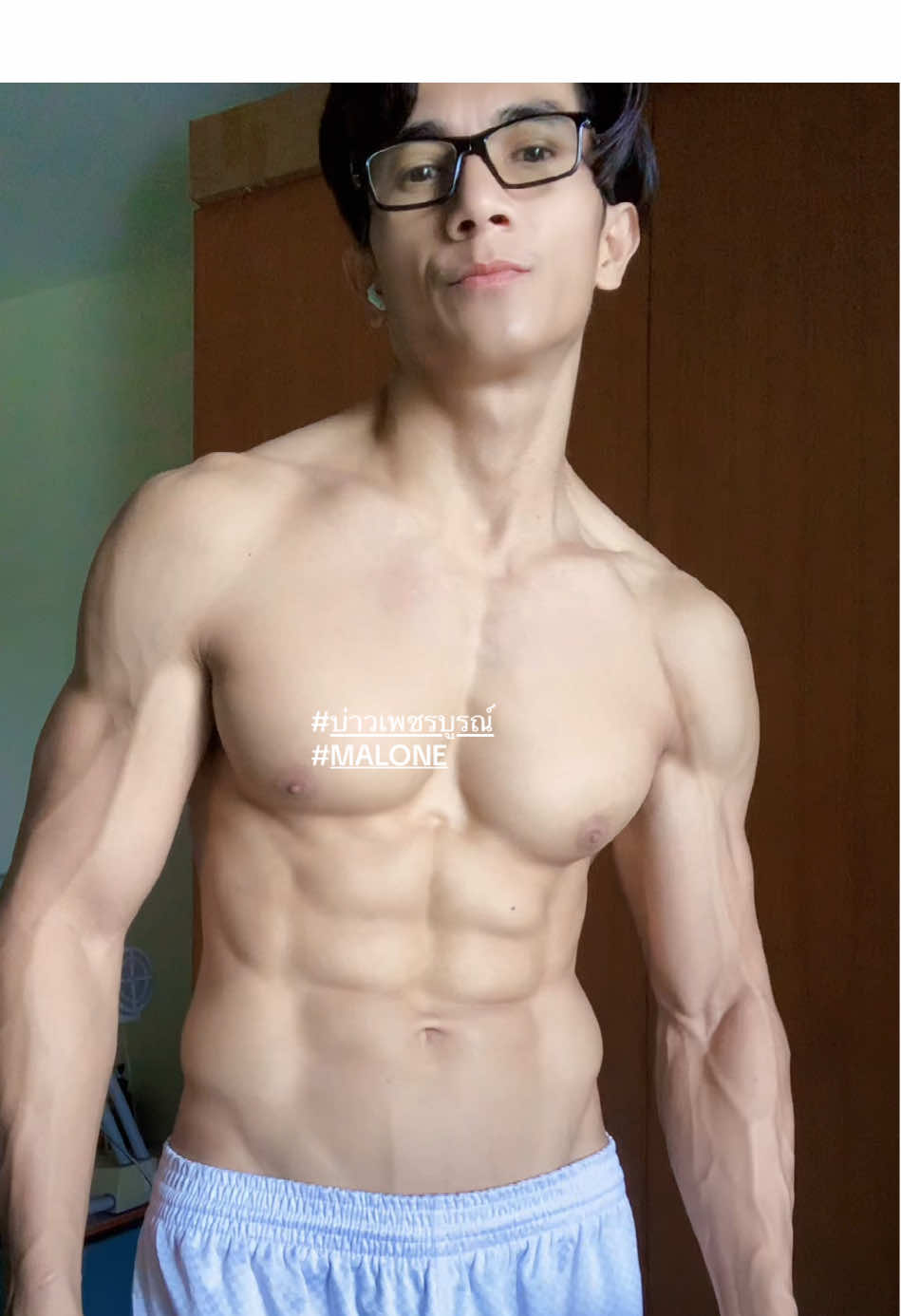 อายุน้อย นอนเยอะ อายุเยอะ นอนน้อย