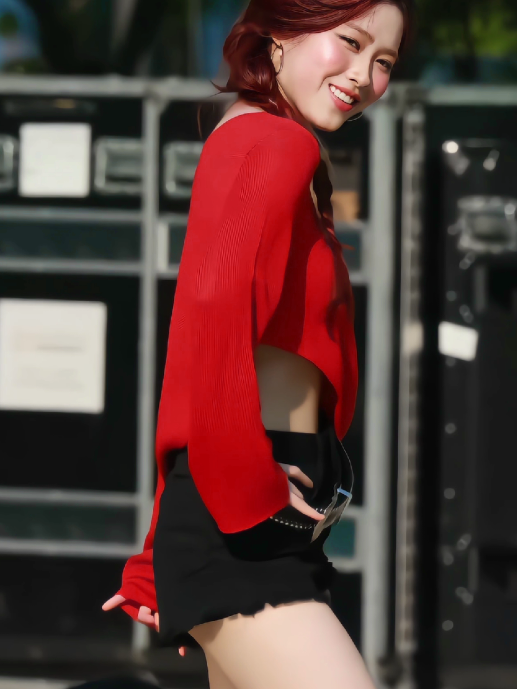 ai gente tem uma menininha aqui em casa uns 4 anos mais nova que a minha irma e minha irma meio que adotou ela, ela ta tratando a menina igual eu tratava ela quando ela tinha essa idade, to me sentindo muito nostalgica vendo a minha irma mais nova agir como irma mais velha 😭😭😭😭 #foryou #fyp #fypシ゚ #fancam #dafnecams #ryujin #itzy 