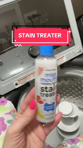 This is the ONLY stain remover that actually works! 👶🏼🧺✨ #missmouthsmessyeater #messyeater #staintreater #stainremover #laundry #laundrytok #laundrytips #toddlermess #laundrystainremover #laundryhack 